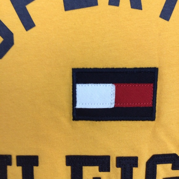 Tommy Hilfiger Logo Tee in yellow-size Small - Picture 4 of 10